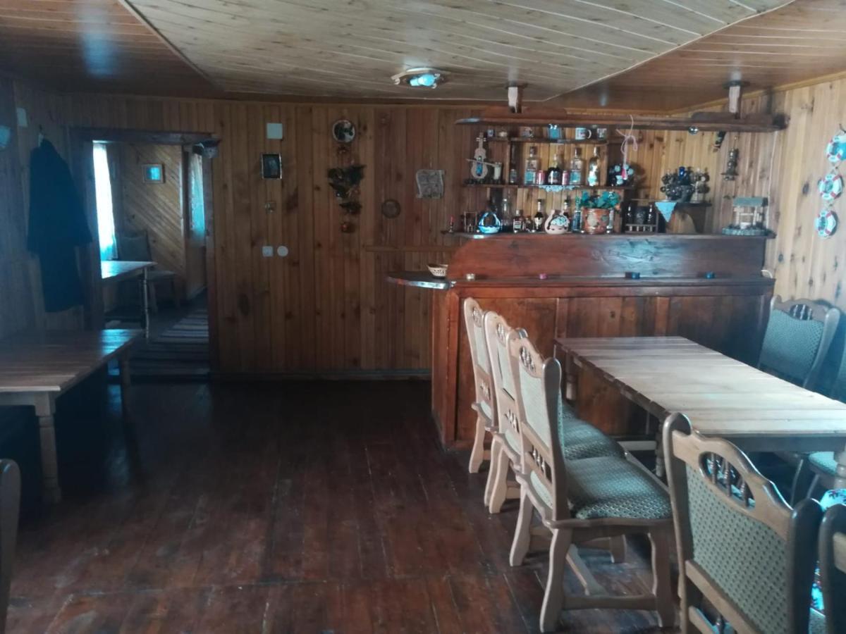 Casa Cozorici Otel Sadova  Dış mekan fotoğraf