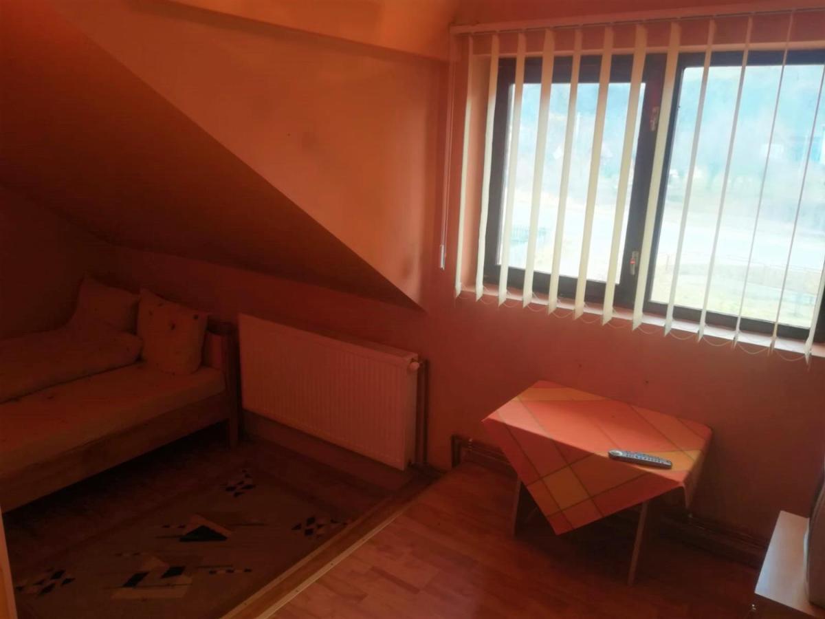Casa Cozorici Otel Sadova  Dış mekan fotoğraf