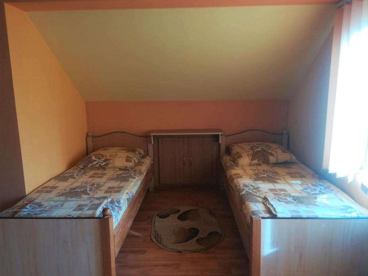 Casa Cozorici Otel Sadova  Dış mekan fotoğraf