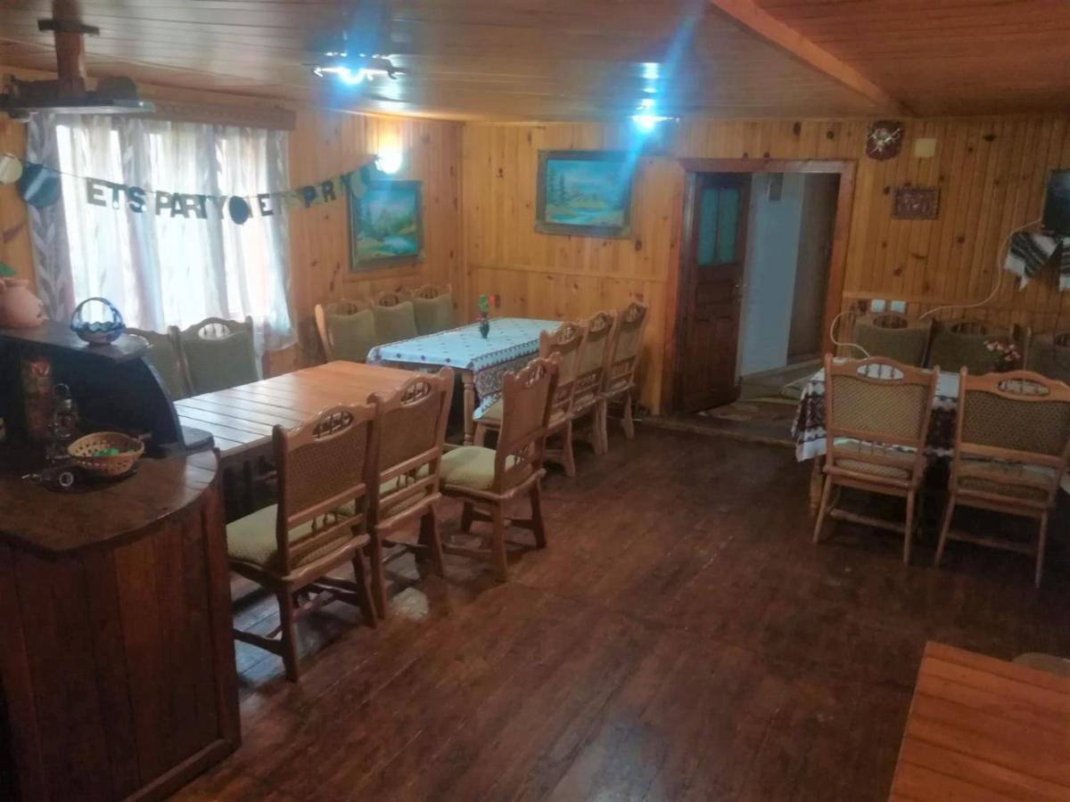 Casa Cozorici Otel Sadova  Dış mekan fotoğraf